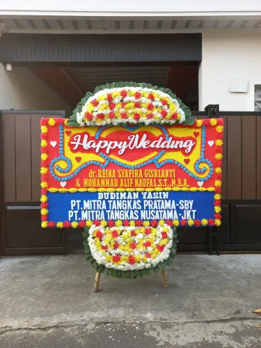 Papan Bunga Pernikahan kalicari